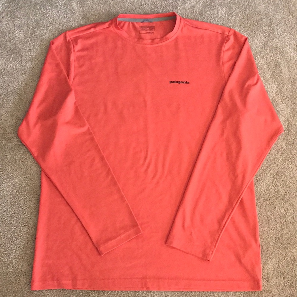 Men’s Patagonia capilene silk weight long sleeve
